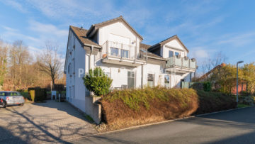 Gut geschnittene 2-Zimmer-Wohnung in Möhnesee-Körbecke mit Balkon, 59519 Möhnesee, Dachgeschosswohnung