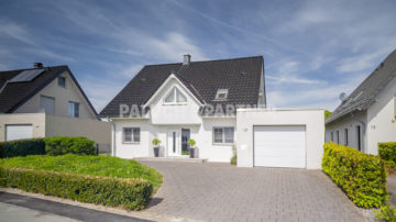 Modernes Familienglück in Bestlage von Bad Sassendorf, 59505 Bad Sassendorf, Einfamilienhaus